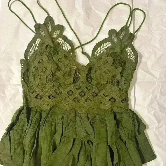 Intimately Free People Adella Cami NWT Size XS - Picture 4 of 6